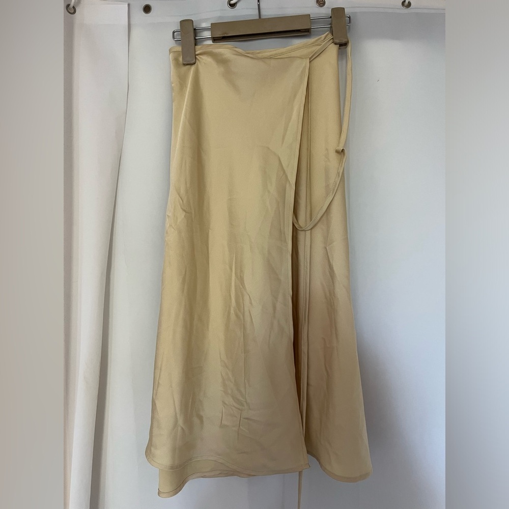 Wrap skirt